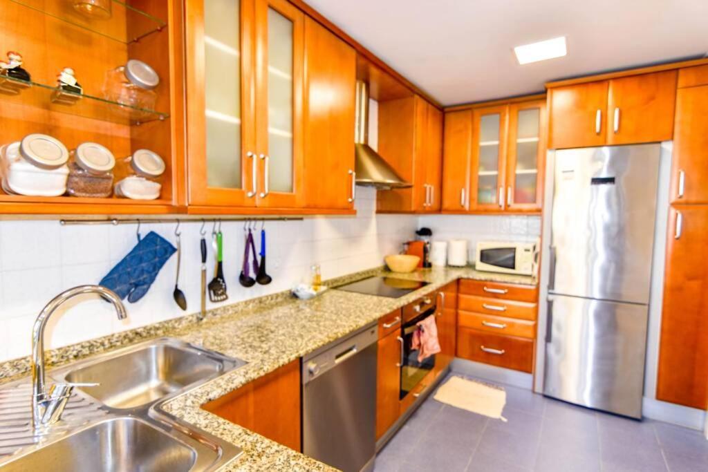 Comodo Apartamento En Puertochico, Cerca De Todo. Santander Luaran gambar